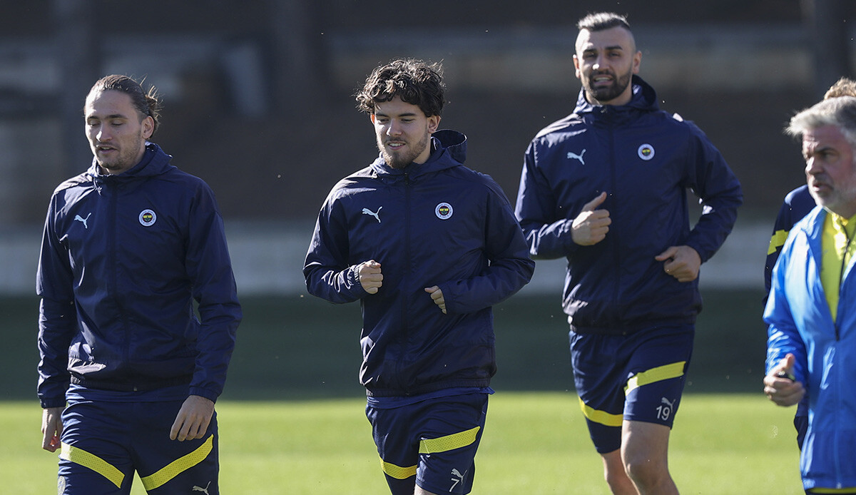 Fenerbahçe'nin yıldız golcüsü Serie A yolcusu! İtalya'dan sürpriz talip Fenerbahçe'nin yıldız golcüsü Serie A yolcusu! İtalya'dan sürpriz talip