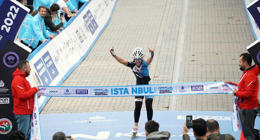 44. İstanbul Maratonu sona erdi! Şampiyonlar belli oldu 44. İstanbul Maratonu sona erdi! Şampiyonlar belli oldu