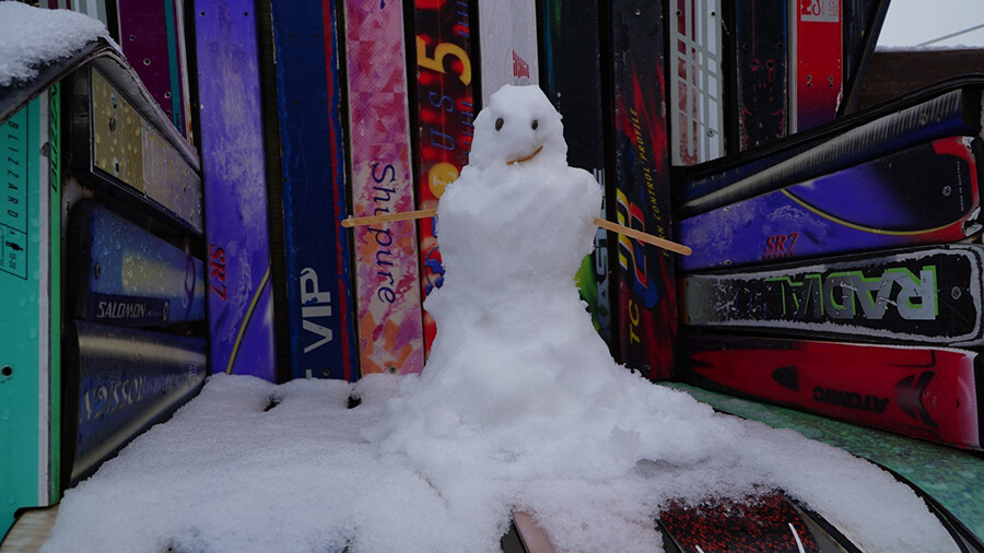 Erciyes'te sezon başladı! Her yer beyaza büründü, ilk kardan adam yapıldı