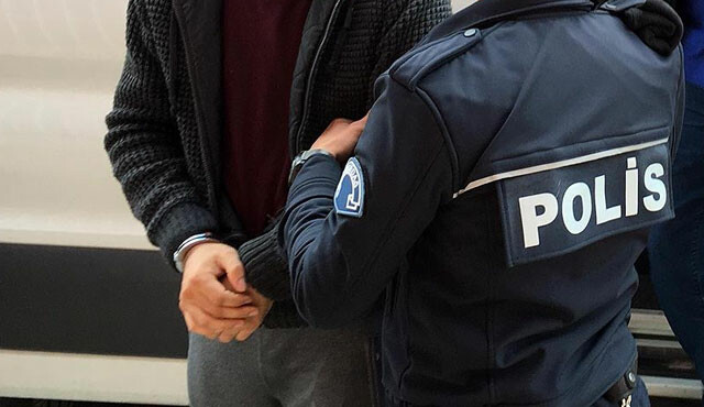 Son dakika: Ankara merkezli 4 ilde FETÖ operasyonu: 12 şüpheliden 9&#039;u yakalandı