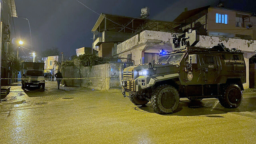 İki aile kavga etti: 1'i bebek 7 yaralı İki aile kavga etti: 1'i bebek 7 yaralı