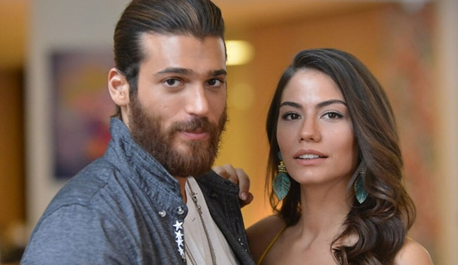 Fotoğraftaki minik şimdi 33 yaşında… Annesinden ünlü oyuncuya: “Evladın güzeli” Fotoğraftaki minik şimdi 33 yaşında… Annesinden ünlü oyuncuya: “Evladın güzeli”