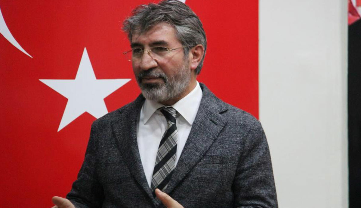 Sabri Varan ve eşi Nesrin Varan İdlib'te Gümüşhane Mahallesi kuruyor Sabri Varan ve eşi Nesrin Varan İdlib'te Gümüşhane Mahallesi kuruyor