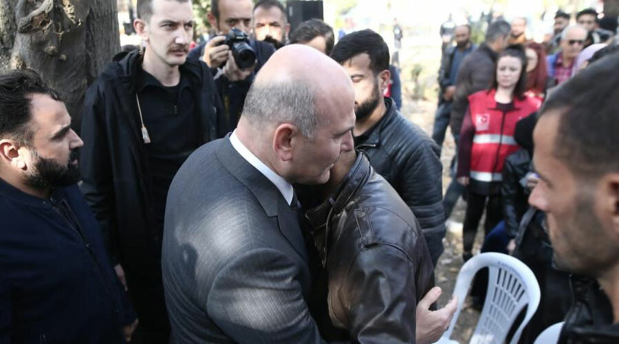 Bursa’da acı tablo: 9 tabut yan yana dizildi, göz yaşları sel oldu Bursa’da acı tablo: 9 tabut yan yana dizildi, göz yaşları sel oldu