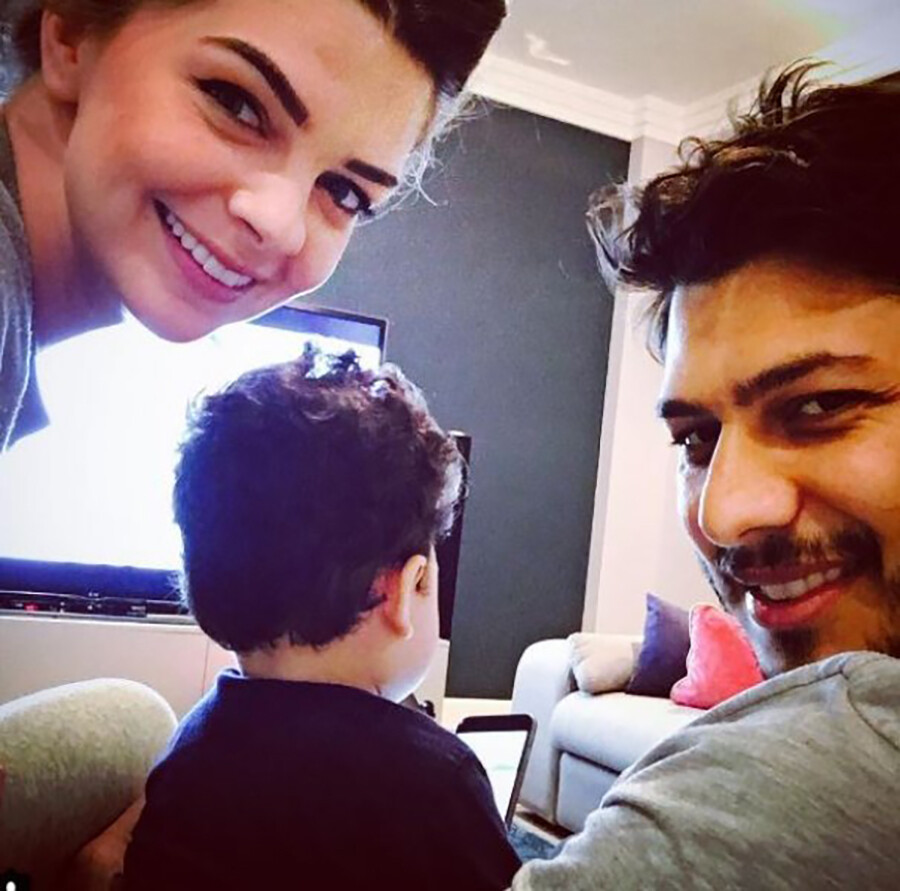 Pelin Karahan'ın eşi Bedri Güntay apar topar ameliyata alınmıştı, ünlü oyuncudan ilk açıklama geldi