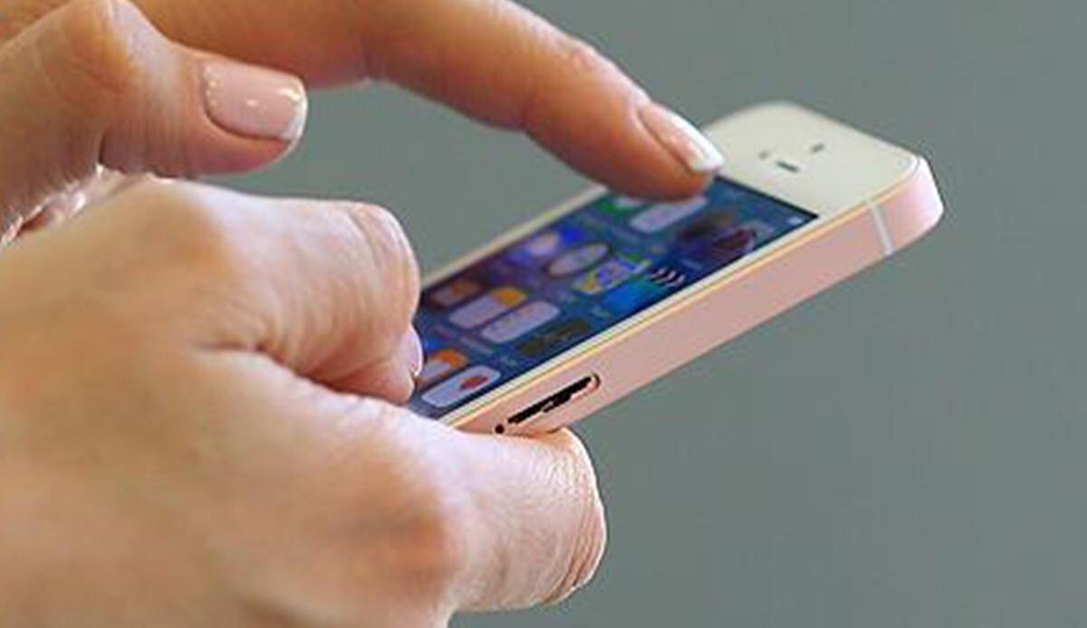 Türkiye verileri açıklandı: Her üç kişiden ikisi akıllı telefon kullanıyor Türkiye verileri açıklandı: Her üç kişiden ikisi akıllı telefon kullanıyor