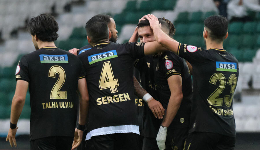 Ziraat Türkiye Kupası'nda Karius vakası! Giresunspor - Ankaraspor maçında duygusal anlar yaşandı Ziraat Türkiye Kupası'nda Karius vakası! Giresunspor - Ankaraspor maçında duygusal anlar yaşandı
