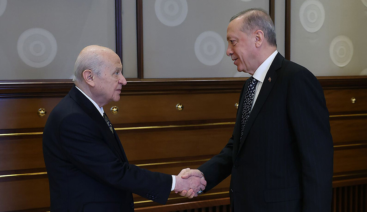 Cumhurbaşkanı Erdoğan, Bahçeli ile görüşmesi sona erdi
