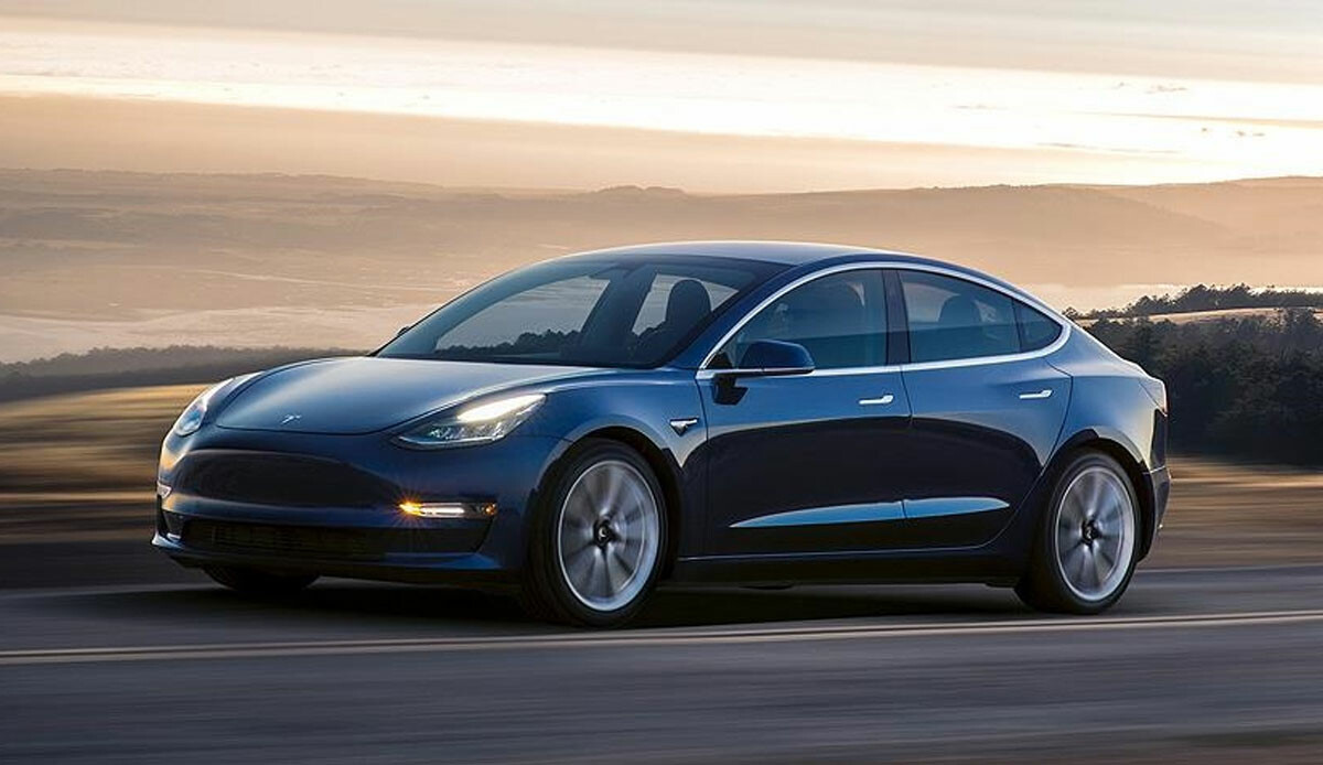 Elon Musk'ın Tesla'sında kritik hata! Çarpışmalara sebep olabilir... Binlerce aracı geri çağırdılar Elon Musk'ın Tesla'sında kritik hata! Çarpışmalara sebep olabilir... Binlerce aracı geri çağırdılar
