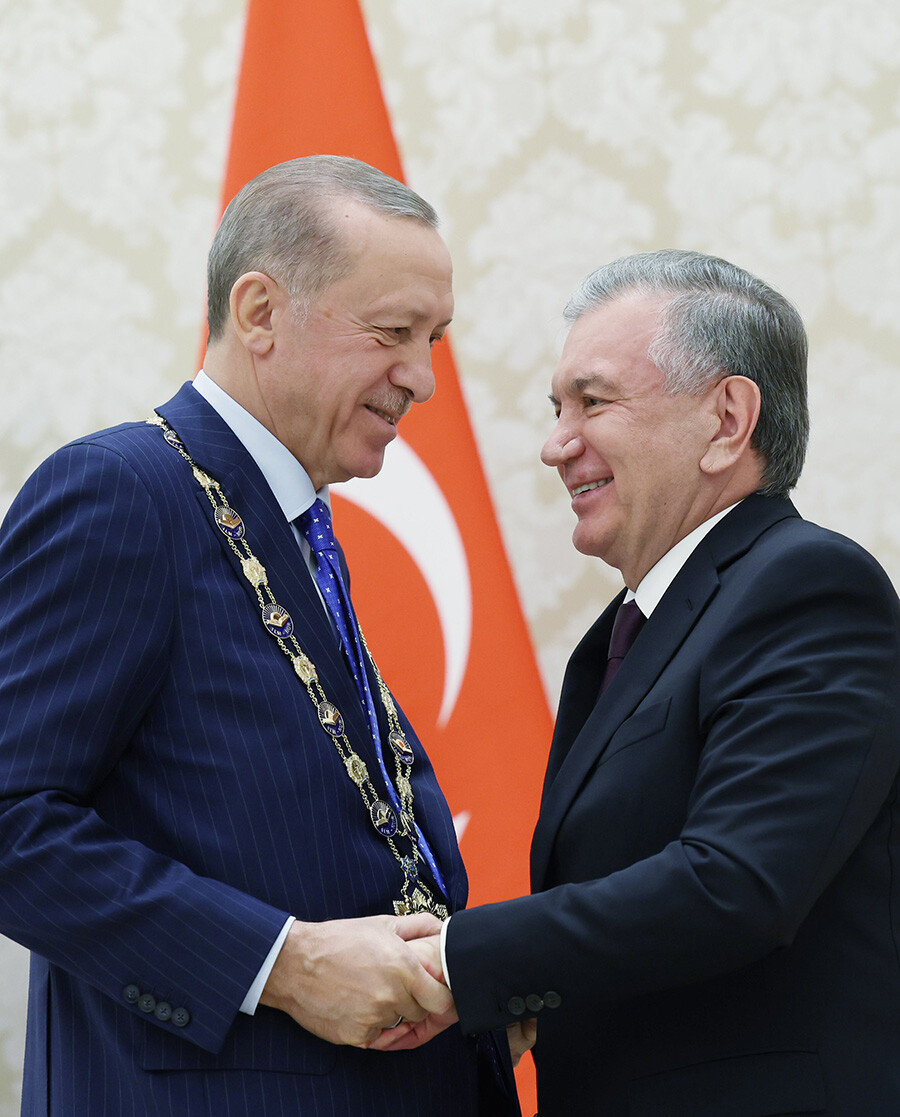Cumhurbaşkanı Erdoğan, Aliyev ile bir araya geldi Cumhurbaşkanı Erdoğan, Aliyev ile bir araya geldi