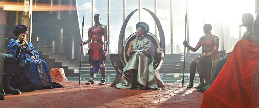 Sinemada bu hafta: ‘Black Panther’ın ölü evi! Sinemada bu hafta: ‘Black Panther’ın ölü evi!