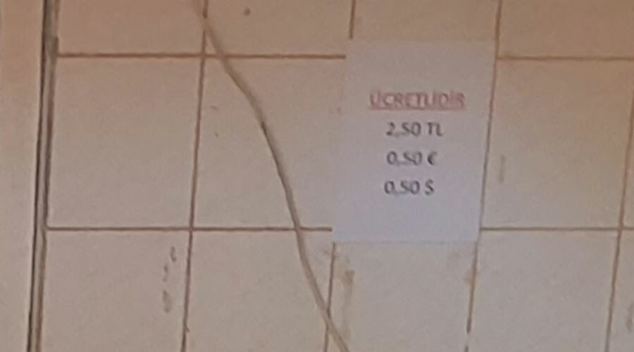 Rus turistten öldüren yumruk: Tuvalet parası kavgası can aldı Rus turistten öldüren yumruk: Tuvalet parası kavgası can aldı