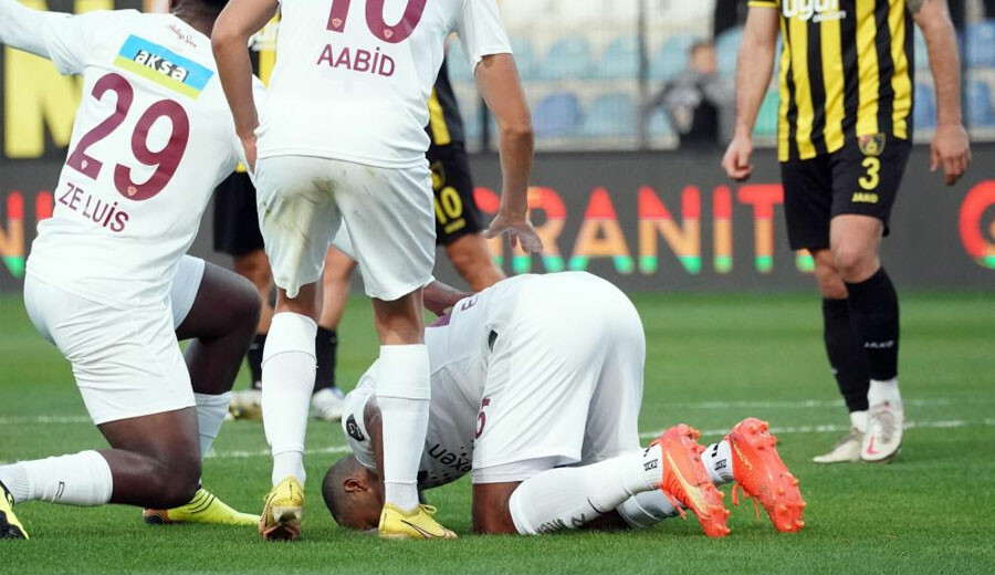 Hatayspor İstanbulspor deplasmanında 1 attı, 3 aldı! Volkan Demirel'le 7'de 4 Hatayspor İstanbulspor deplasmanında 1 attı, 3 aldı! Volkan Demirel'le 7'de 4