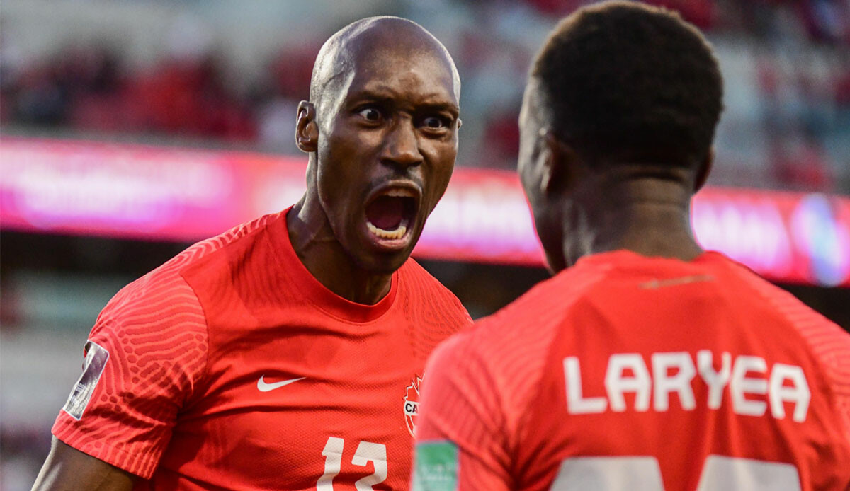 Kanada 36 yıl sonra Dünya Kupası'nda, Süper Lig'den Atiba Hutchinson ve Samuel Adekugbe kadroda Kanada 36 yıl sonra Dünya Kupası'nda, Süper Lig'den Atiba Hutchinson ve Samuel Adekugbe kadroda