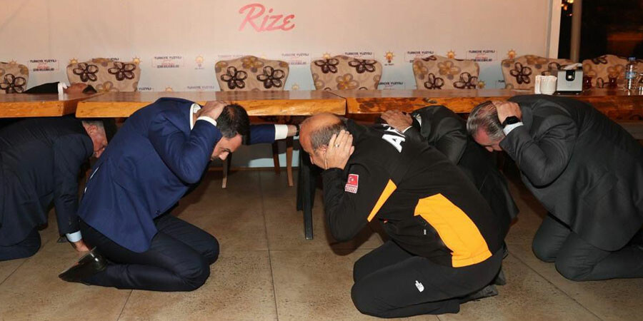 Bakan Kurum deprem tatbikatına Riza’den katıldı Bakan Kurum deprem tatbikatına Riza’den katıldı