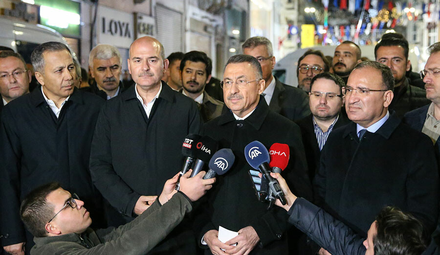 Son dakika haberi! İstiklal Caddesi'nde bombalı saldırı: 6 ölü, 81 yaralı Son dakika haberi! İstiklal Caddesi'nde bombalı saldırı: 6 ölü, 81 yaralı