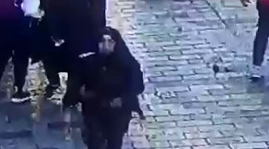 İstiklal Caddesi’ndeki bombalı saldırganın kaçış anı kamerada
