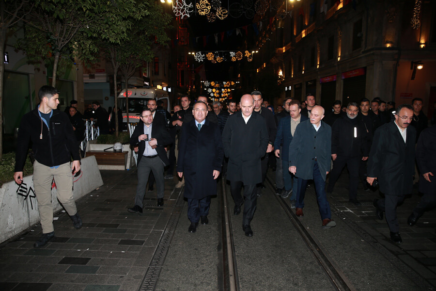 Taksim'deki patlamada bombayı bırakan kişi gözaltına alındı Taksim'deki patlamada bombayı bırakan kişi gözaltına alındı