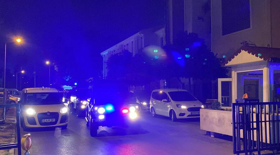 Organize suç örgütlerine şafak operasyonu: 51 kişiye gözaltı kararı Organize suç örgütlerine şafak operasyonu: 51 kişiye gözaltı kararı