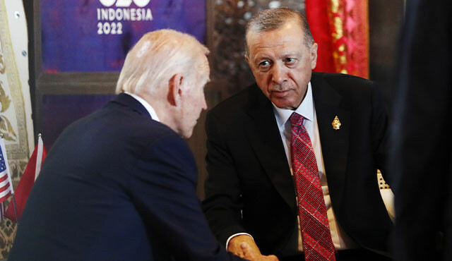 Erdoğan-Biden görüşmesi Yunan basınında! Biden'ın F-16 mesajı merak uyandırdı Erdoğan-Biden görüşmesi Yunan basınında! Biden'ın F-16 mesajı merak uyandırdı 