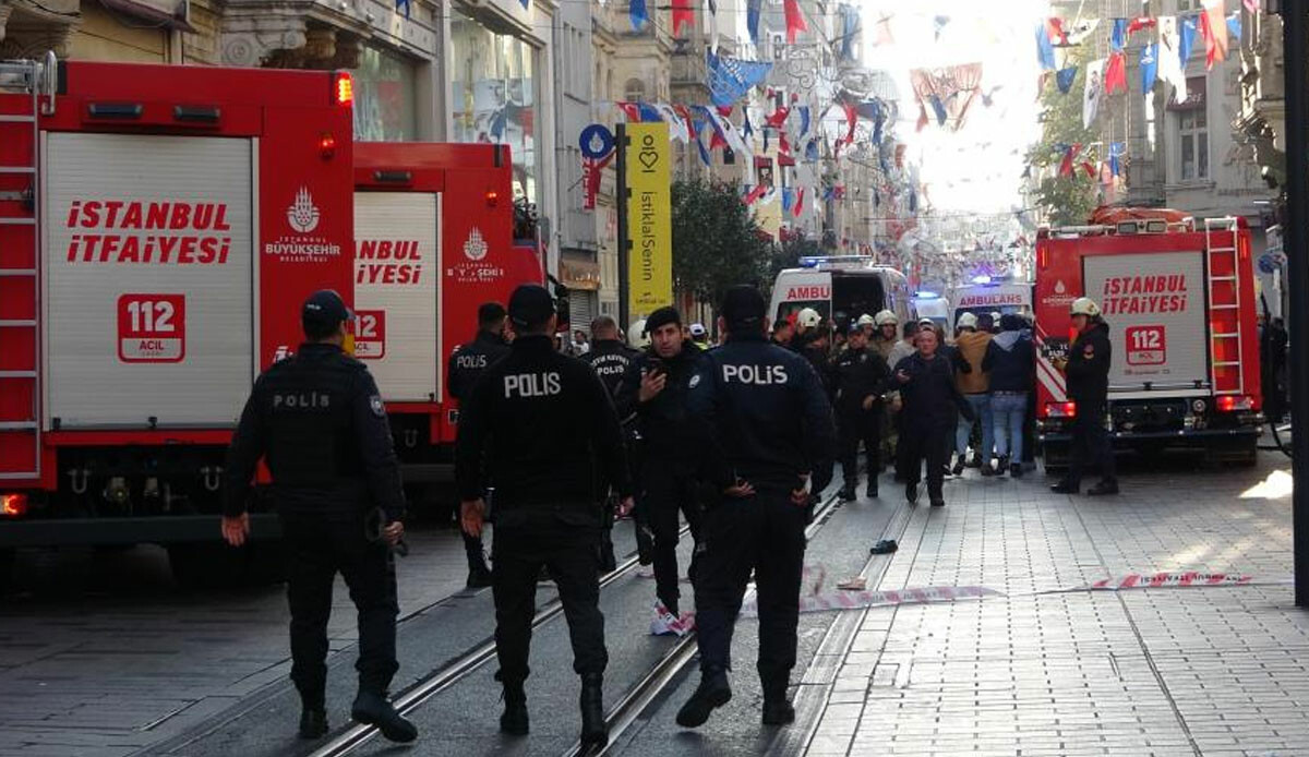 Taksim'de saldırıda yaralanan vatandaş o korkunç anları anlattı: Şoka girdim Taksim'de saldırıda yaralanan vatandaş o korkunç anları anlattı: Şoka girdim