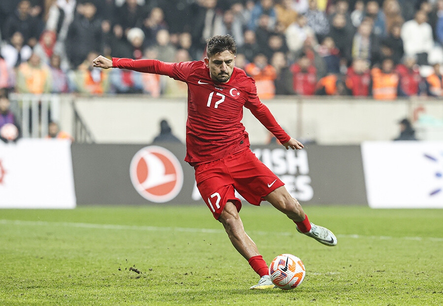 A Milli Takımımız, İskoçya'yı 2-1 yendi A Milli Takımımız, İskoçya'yı 2-1 yendi