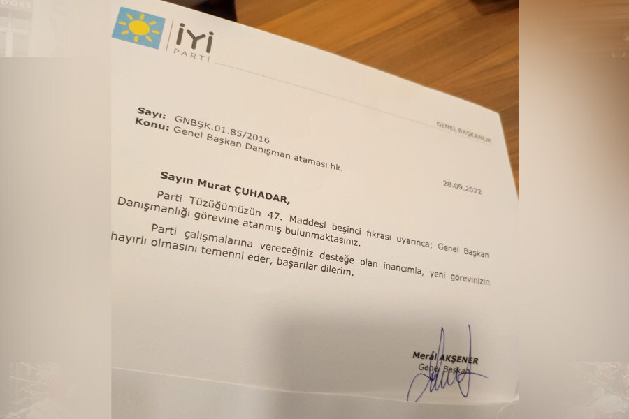 Meral Akşener'in danışmanı İYİ Parti'den istifa edip Erdoğan'ın safına geçti