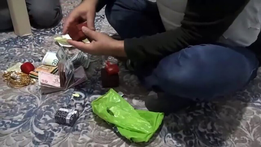 İstiklal saldırganının elindeki güllerin sebebi ortaya çıktı İstiklal saldırganının elindeki güllerin sebebi ortaya çıktı