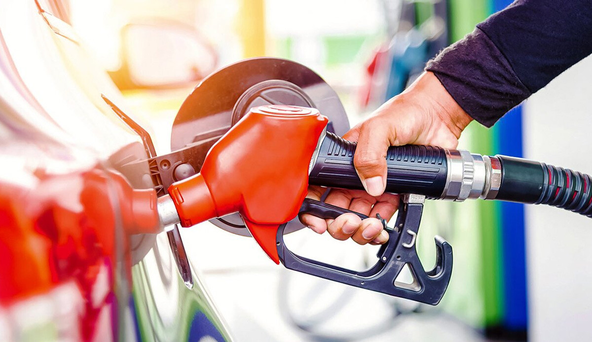 Benzin indirimi pompaya yansıdı! Benzin ve motorin 2022 güncel fiyatları (17 Kasım 2022 akaryakıt fiyatları) Benzin indirimi pompaya yansıdı! Benzin ve motorin 2022 güncel fiyatları (17 Kasım 2022 akaryakıt fiyatları)