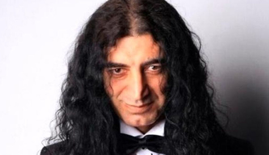 Ünlü şarkıcı okul yıllarından fotoğraf paylaştı, değişimini görenlerin nutku tutuldu