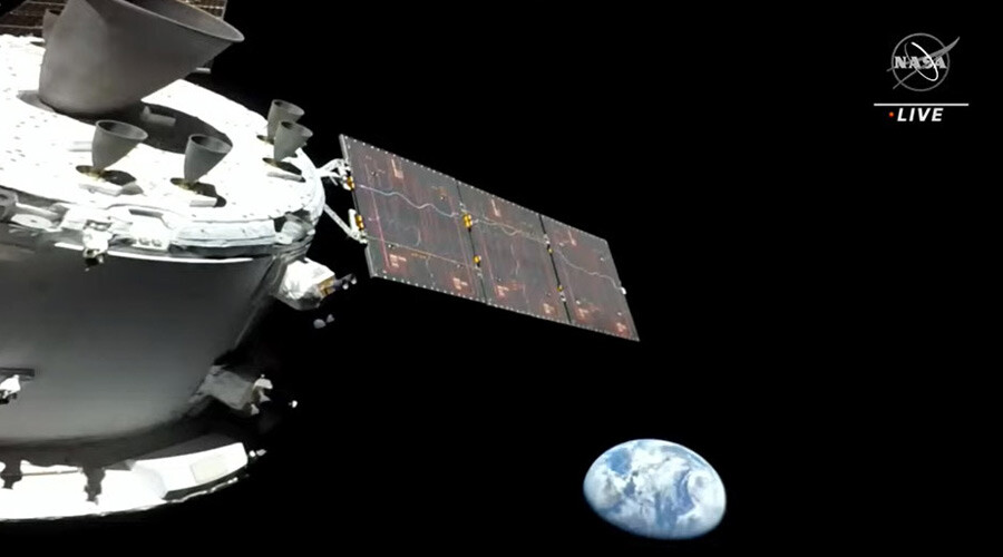 NASA'nın paylaşımı beğeni yağmuruna tutuldu... 50 yıl sonra ilk defa Ay yolundan Dünya'nın fotoğrafı NASA'nın paylaşımı beğeni yağmuruna tutuldu... 50 yıl sonra ilk defa Ay yolundan Dünya'nın fotoğrafı