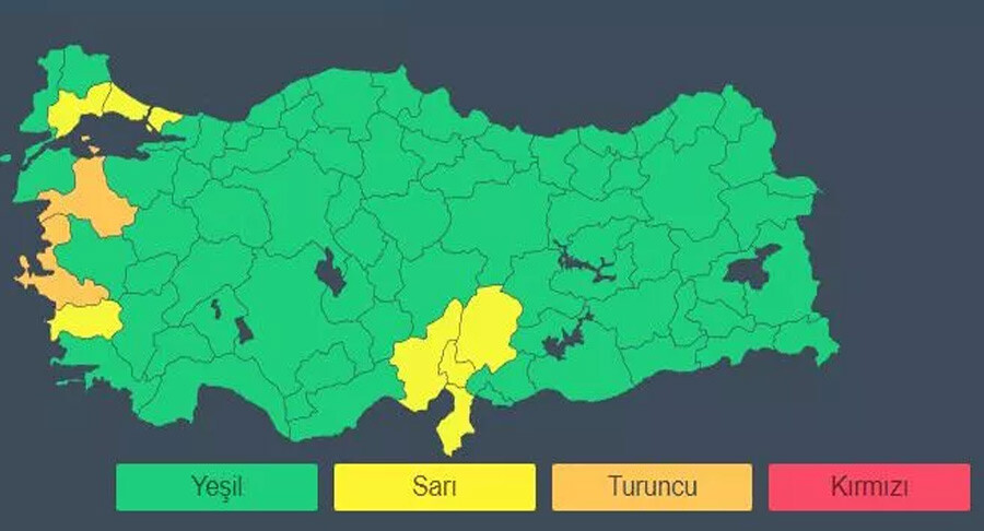 Dikkat! Meteoroloji duyurdu: İstanbul dahil 9 kente 'sarı' ve 'turuncu' uyarı (18 Kasım 2022 hava durumu)