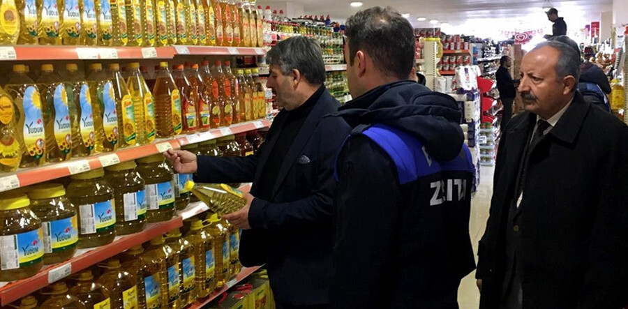 Son dakika: Ticaret Bakanlığı 21 işletmeye fahiş fiyat ve stok cezası kesti Son dakika: Ticaret Bakanlığı 21 işletmeye fahiş fiyat ve stok cezası kesti