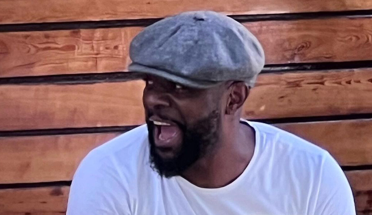 Pascal Nouma’dan skandal hareket: Hayranını yumrukladı, parmağını kırdı Pascal Nouma’dan skandal hareket: Hayranını yumrukladı, parmağını kırdı