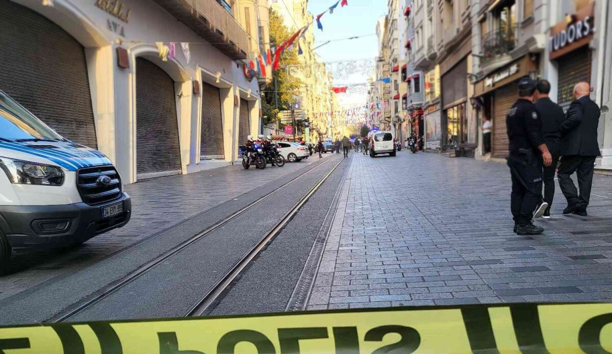 Bakan Koca Taksim’deki patlamada yaralanan vatandaşların son durumunu açıkladı: 2 hasta yoğun bakımda Bakan Koca Taksim’deki patlamada yaralanan vatandaşların son durumunu açıkladı: 2 hasta yoğun bakımda
