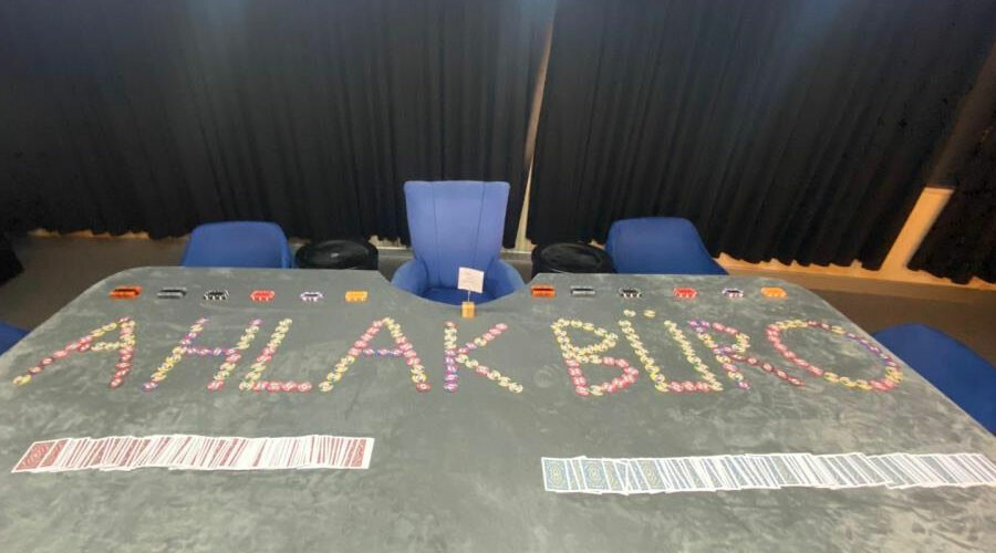 Dizi gerçek oldu: Kurtlar Vadisi Çakır’ın kumarhanesine baskın düzenlendi!