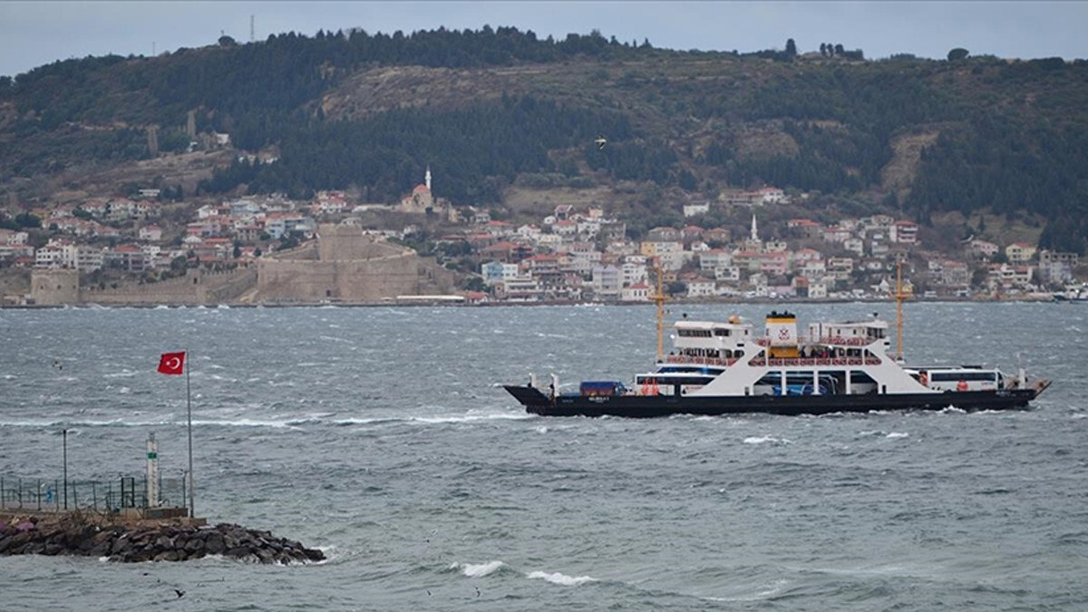 Bozcaada feribot seferlerinin tamamı iptal edildi! Bozcaada feribot seferlerinin tamamı iptal edildi!