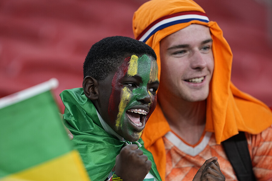 Hollanda 15 dakikada işi bitirdi, Mane'siz Senegal'i 2 golle geçti Hollanda 15 dakikada işi bitirdi, Mane'siz Senegal'i 2 golle geçti