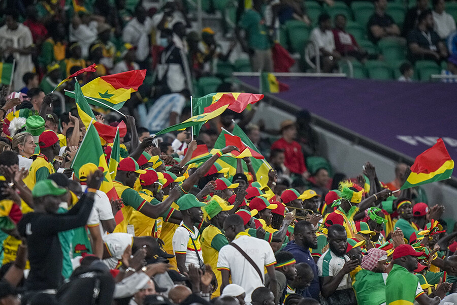 Hollanda 15 dakikada işi bitirdi, Mane'siz Senegal'i 2 golle geçti Hollanda 15 dakikada işi bitirdi, Mane'siz Senegal'i 2 golle geçti