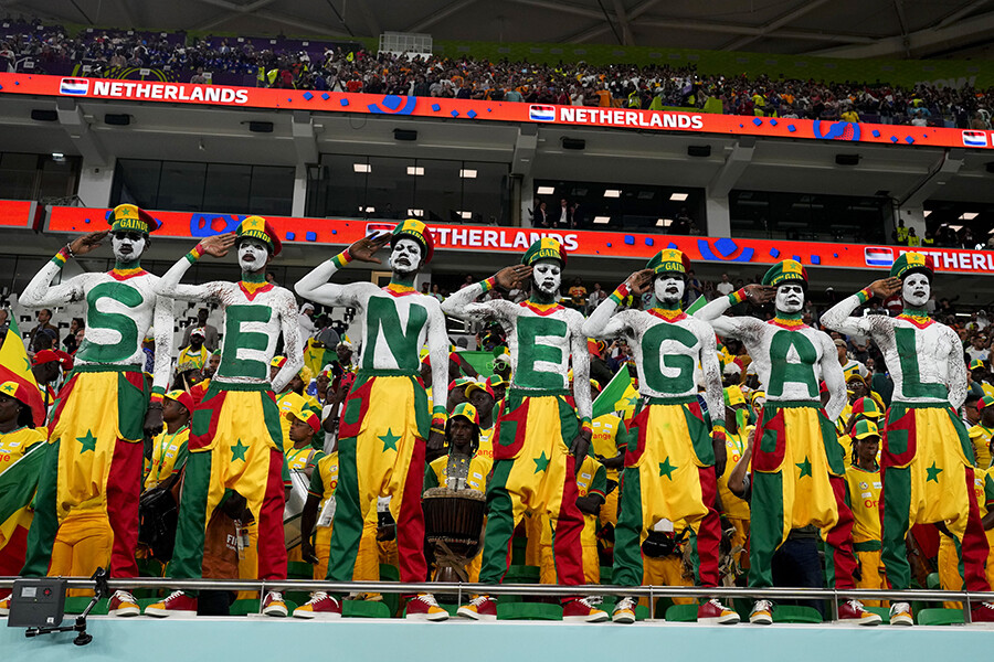 Hollanda 15 dakikada işi bitirdi, Mane'siz Senegal'i 2 golle geçti Hollanda 15 dakikada işi bitirdi, Mane'siz Senegal'i 2 golle geçti