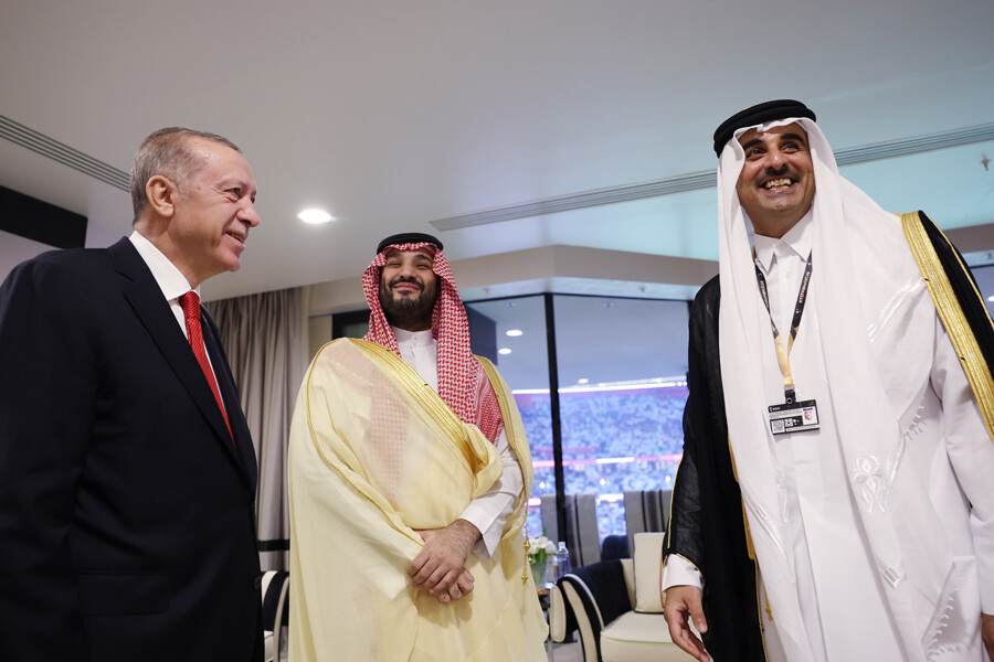 Katar'da rüya gibi açılış Katar'da rüya gibi açılış
