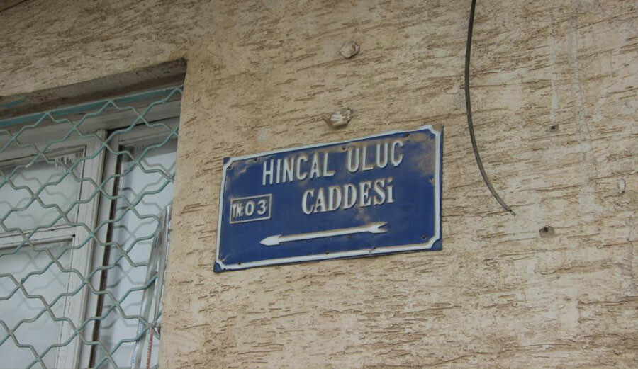 Hıncal Uluç’un hayatını kaybetmesi, memleketi Kilis’te üzüntüyle karşılandı