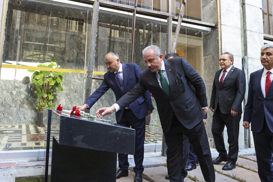 TBMM Başkanı Şentop, Kırgız mevkidaşını ağırladı, FETÖ uyarılarını sürdürdü