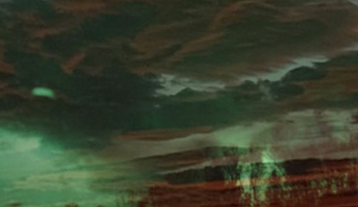 Depremin ardından birçok ilde görüldü...Tüm gökyüzünü kapladı, merak uyandıran görüntüler sosyal medyada gündem oldu