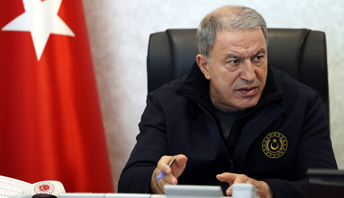 Bakan Akar: S-400’ler bir saatte kullanıma hazır