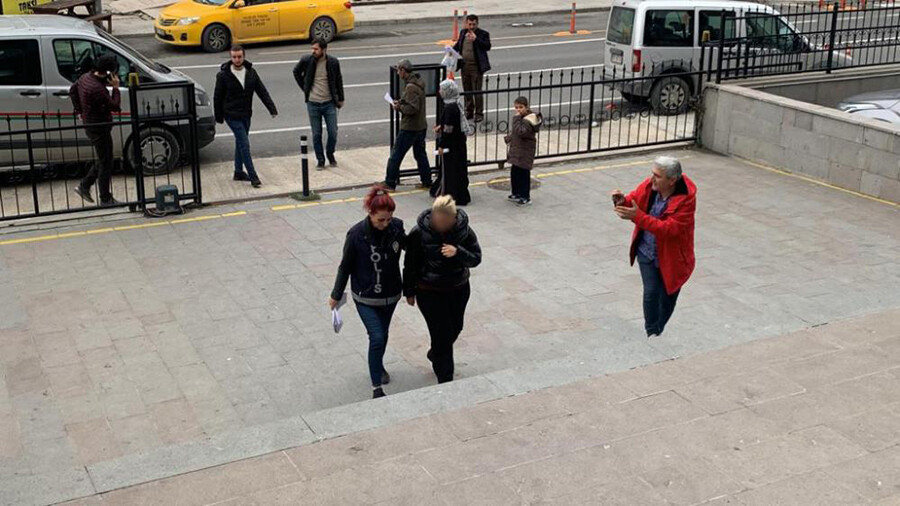 Ameliyata bile girdi! Sahte doktoru TUS puanı ele verdi Ameliyata bile girdi! Sahte doktoru TUS puanı ele verdi