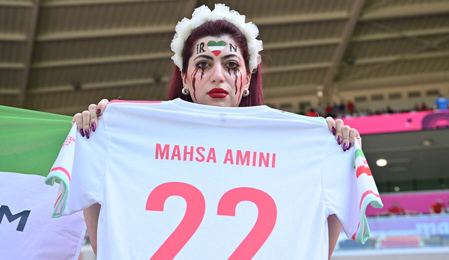 İran Galler'i uzatmalarda bulduğu iki golle yıktı