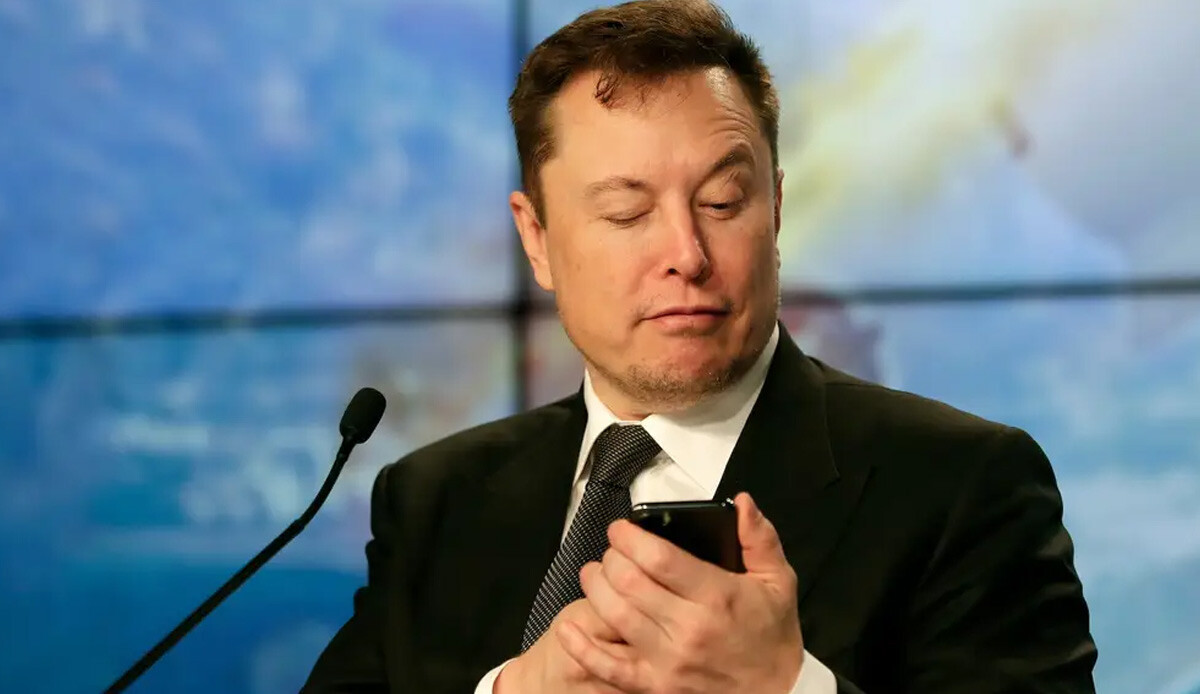 Elon Musk'tan gündemi sarsan açıklama: ElonPhone mu geliyor? 'Başka çare yoksa telefon üretirim' diyerek Apple ve Google'a meydan okudu Elon Musk'tan gündemi sarsan açıklama: ElonPhone mu geliyor? 'Başka çare yoksa telefon üretirim' diyerek Apple ve Google'a meydan okudu