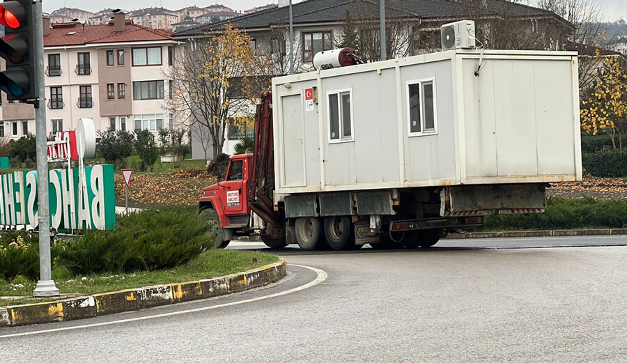 Son dakika! Bakan Kurum açıkladı: Düzce'de 181 yapı ağır hasarlı, hepsini hızla yıkacağız Son dakika! Bakan Kurum açıkladı: Düzce'de 181 yapı ağır hasarlı, hepsini hızla yıkacağız