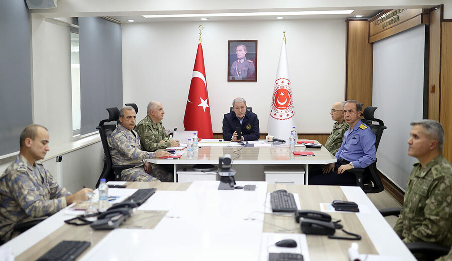 Bakan Akar duyurdu: Hain saldırının hesabı soruldu! 3'ü bugün 13 terörist etkisiz